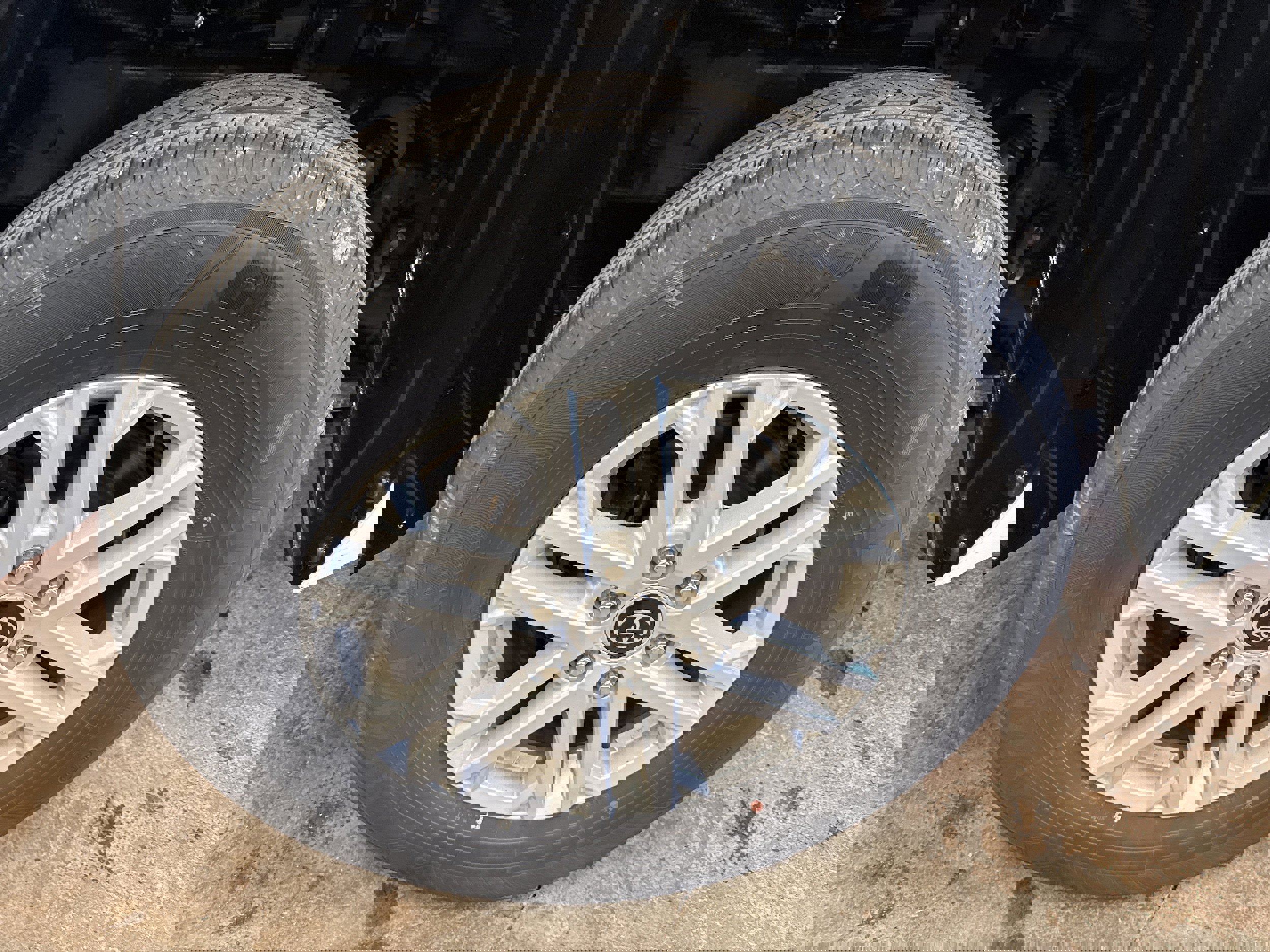 Used 2022 Toyota Tundra SR5 w/ SR5 Premium Package image 10