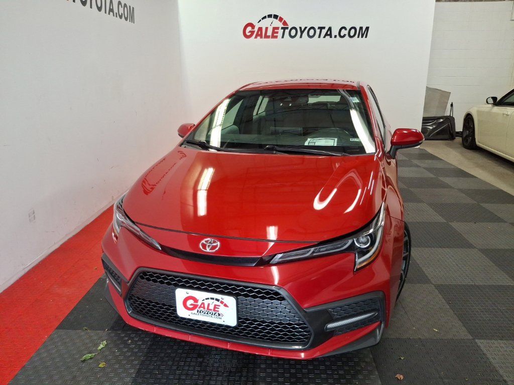 Used 2020 Toyota Corolla SE FWD image 3