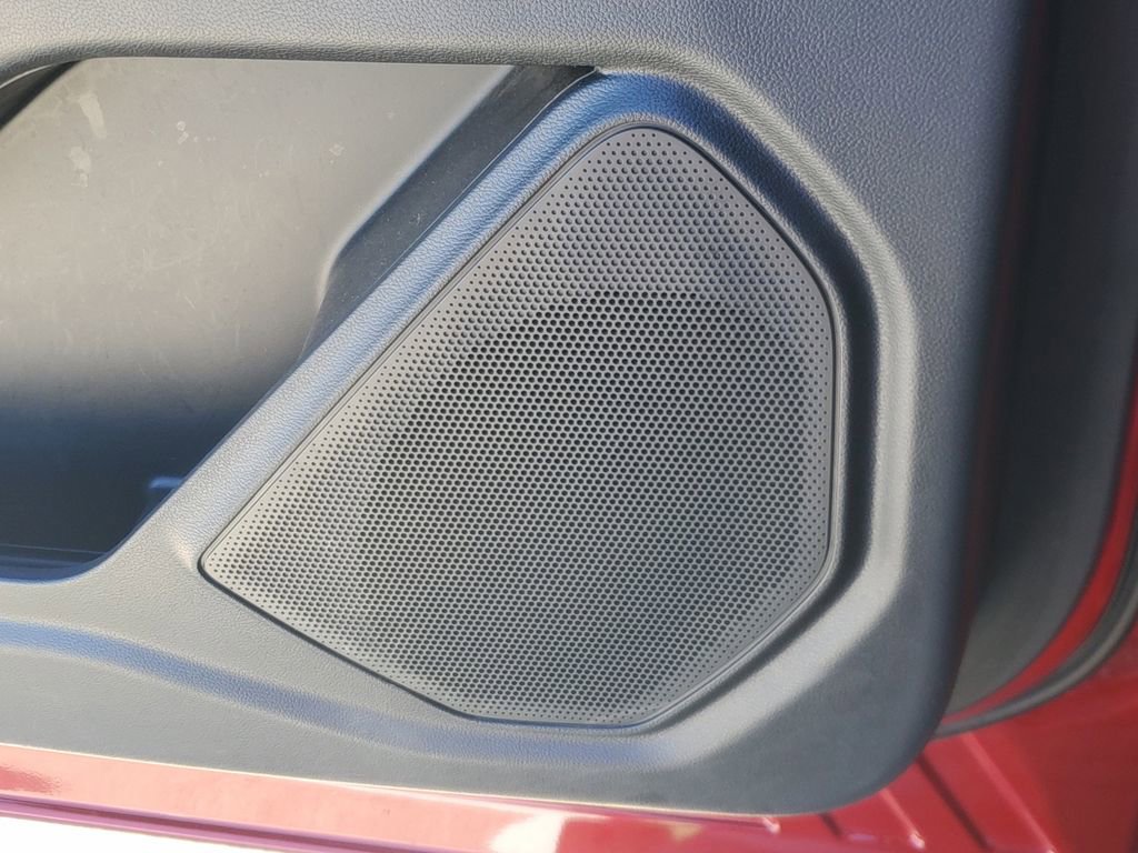 Used 2025 Ford Explorer ST-Line w/ ST-Line Street Pack image 21