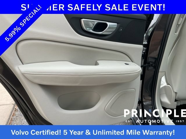 Certified 2024 Volvo S60 T8 Plus AWD/4WD image 32