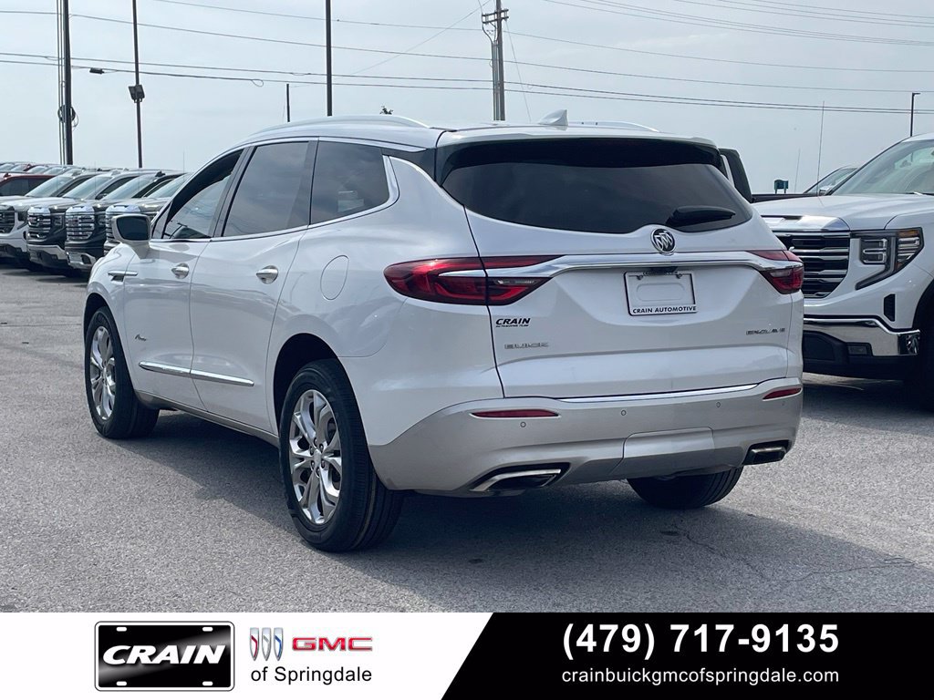 Used 2018 Buick Enclave Avenir w/ Avenir Technology Package FWD image 5