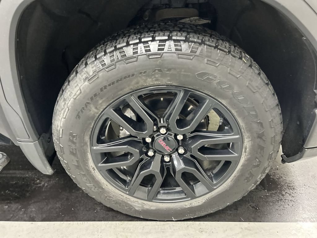 Certified 2023 GMC Sierra 1500 Elevation w/ Preferred Package AWD/4WD image 8