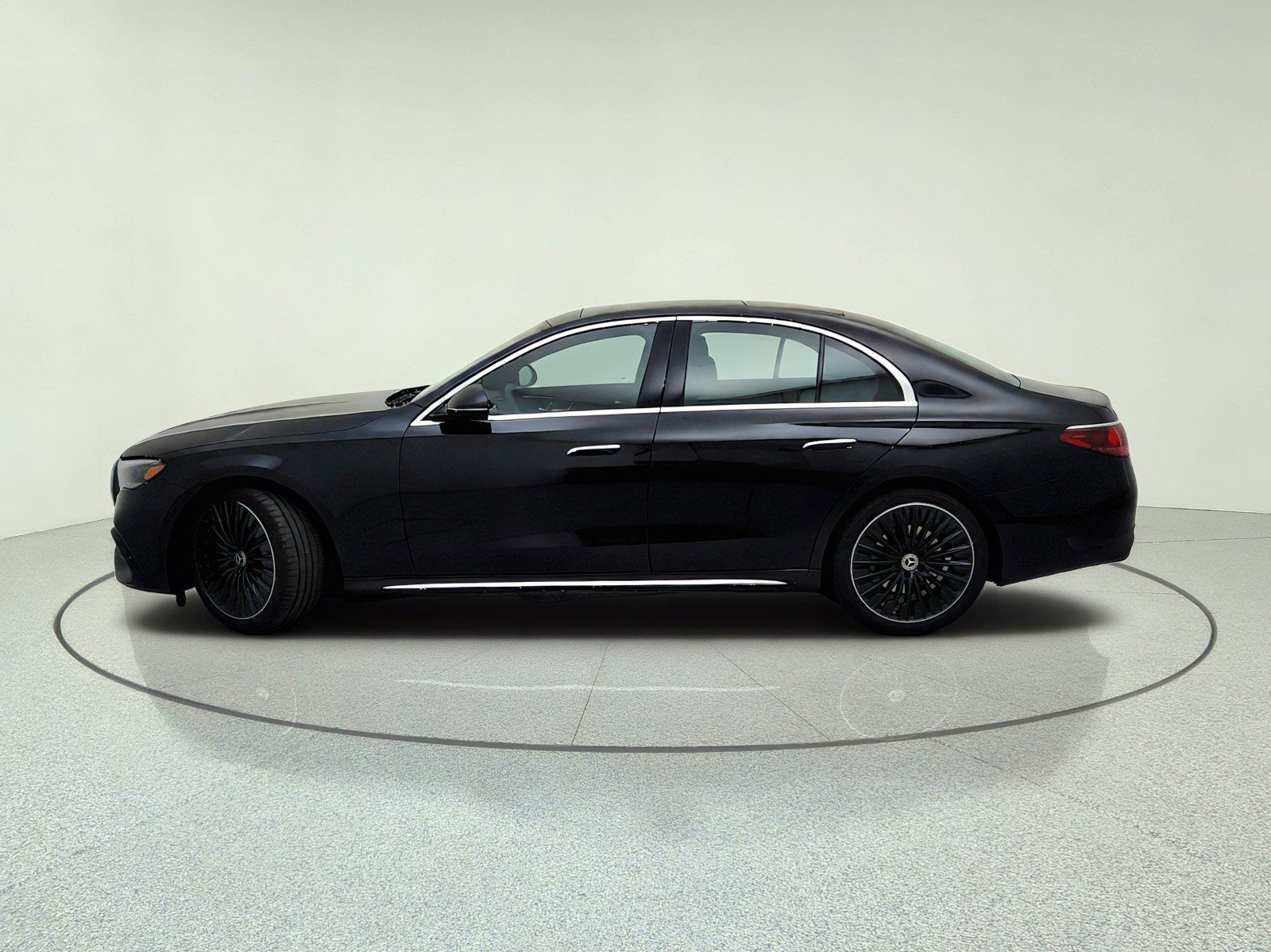 New 2027 Mercedes-Benz E 350 Sedan image 14