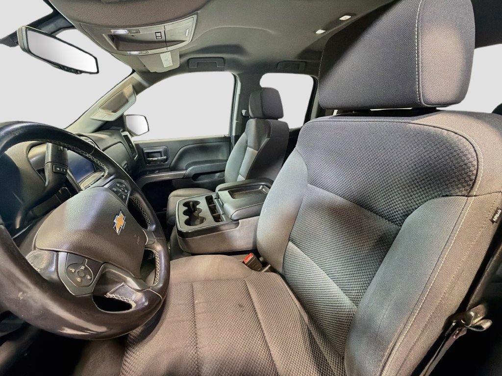 Used 2019 Chevrolet Silverado 1500 LT w/ All Star Edition AWD/4WD image 14