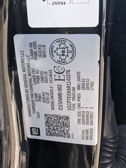 Used 2024 Chevrolet Colorado Trail Boss w/ Advanced Trailering Package AWD/4WD image 34