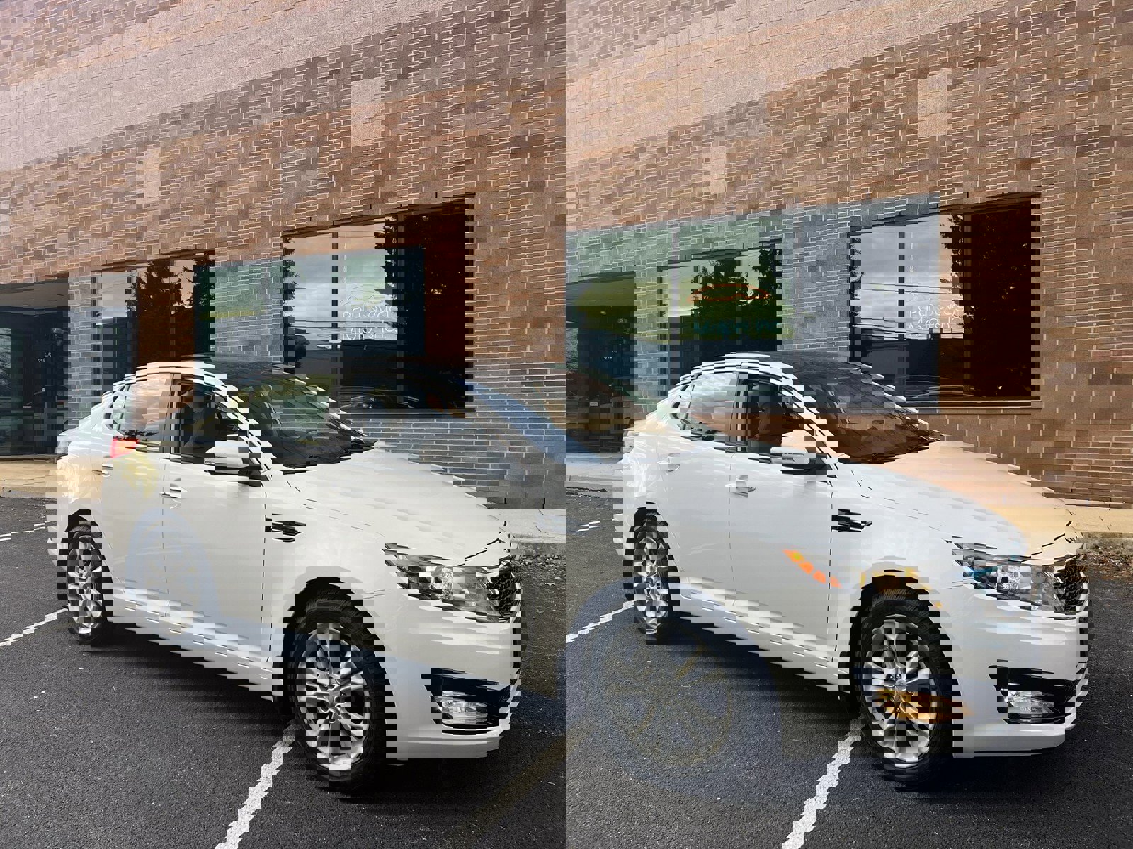 Used 2013 Kia Optima EX w/ Premium Pkg image 49