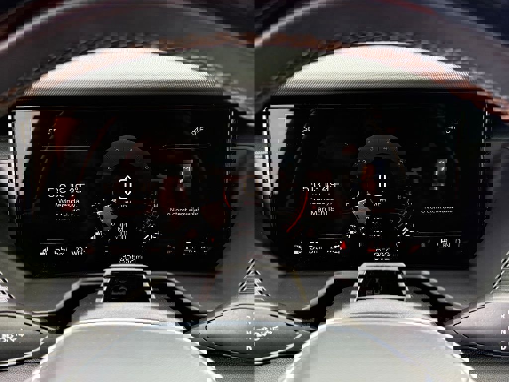 Used 2024 GMC Acadia AT4 w/ Super Cruise Package image 31