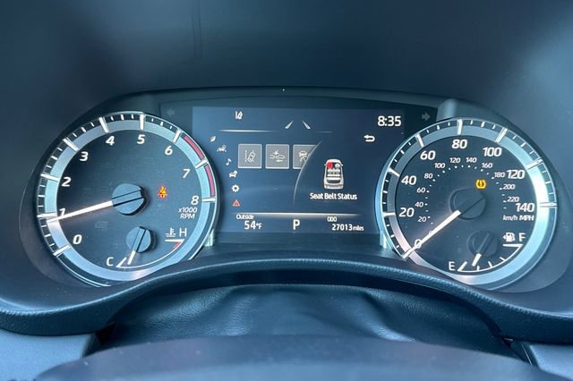 Used 2023 Toyota Highlander LE image 41