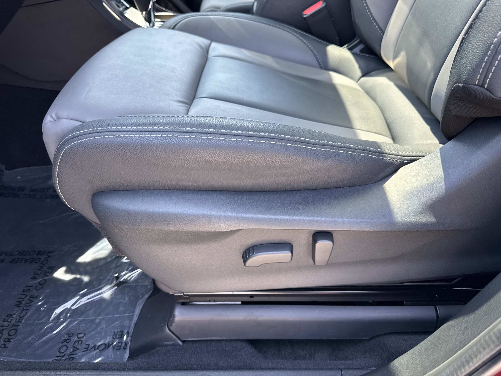 Used 2022 Subaru Ascent Onyx Edition AWD/4WD image 17