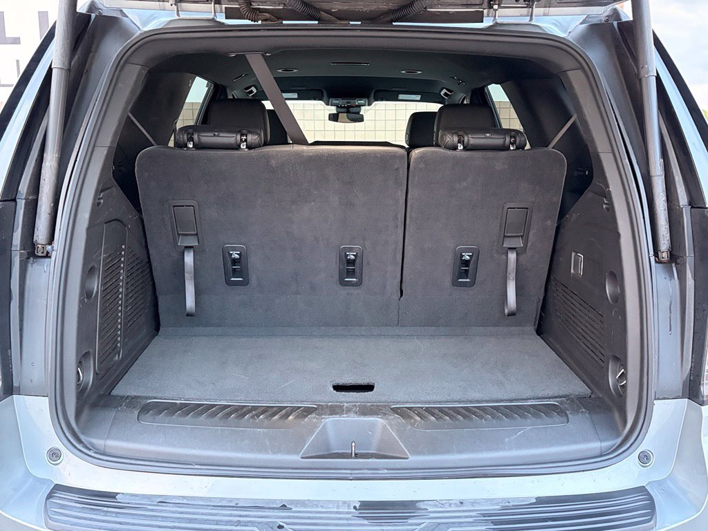 Used 2025 Chevrolet Tahoe LT AWD/4WD image 18