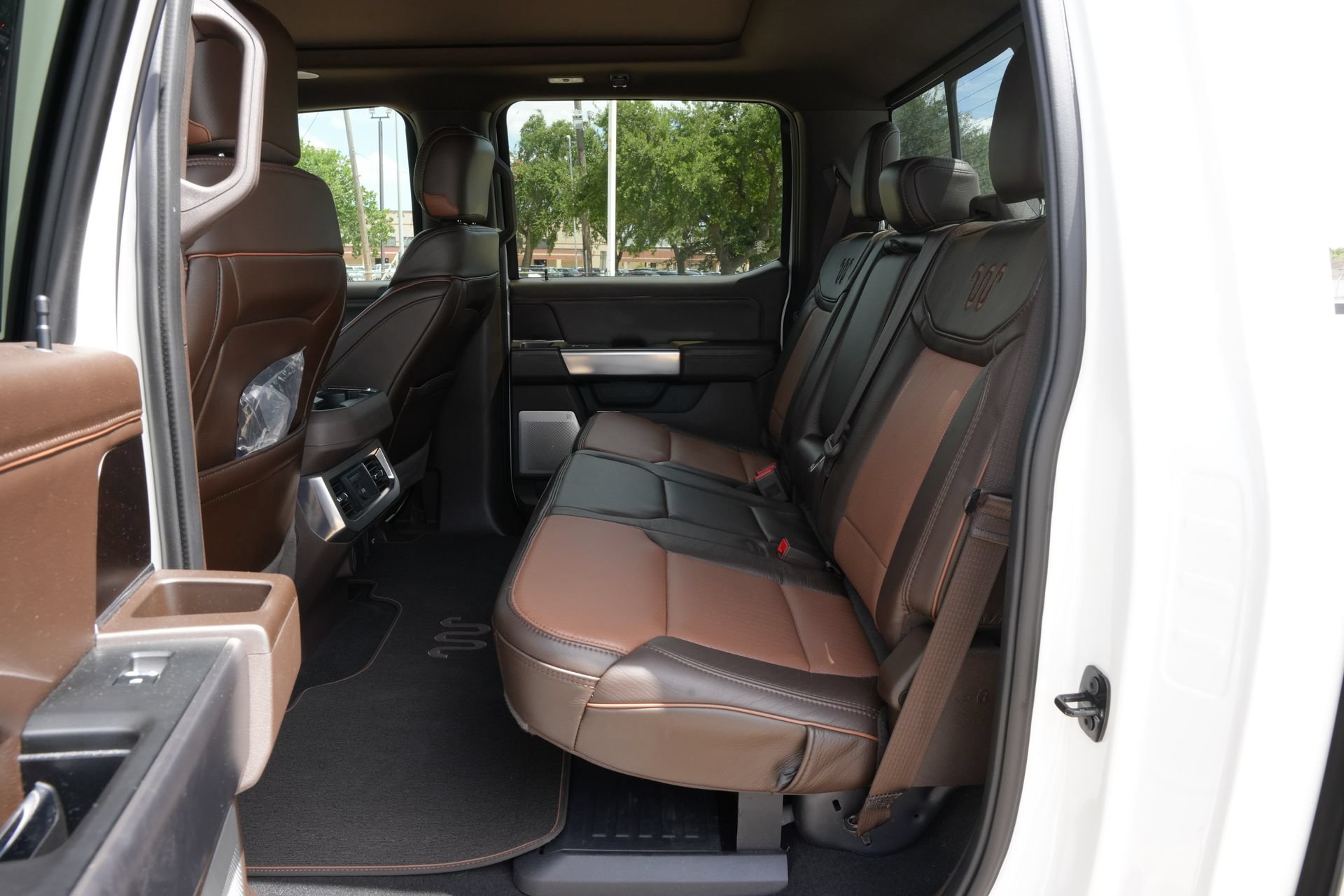 Used 2024 Ford F250 King Ranch w/ Chrome Package AWD/4WD image 21