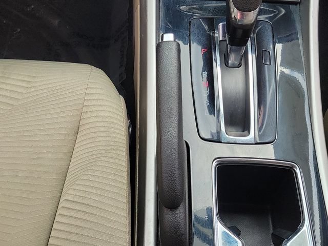 Used 2016 Honda Accord LX image 19