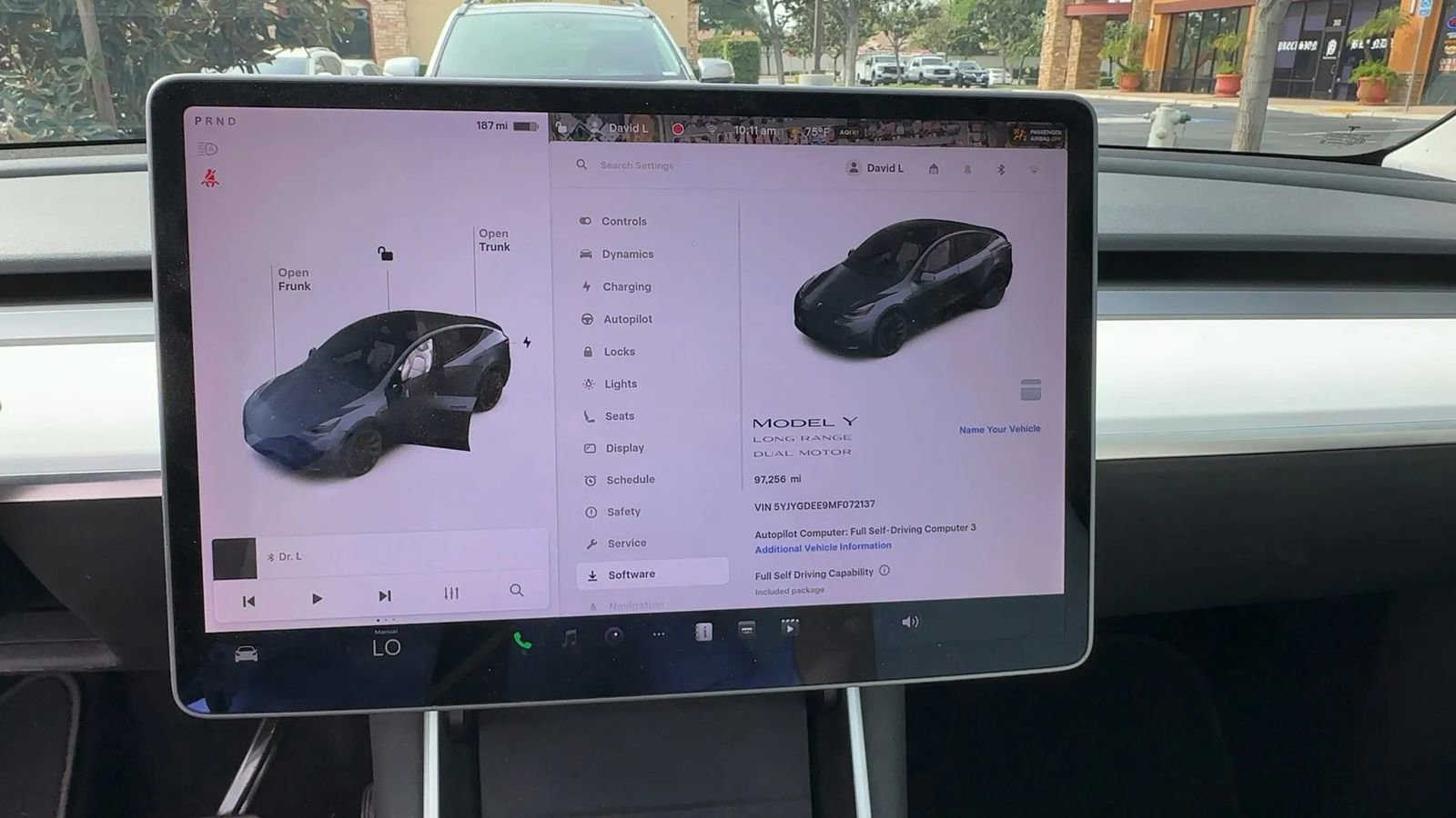 Used 2021 Tesla Model Y Long Range image 4