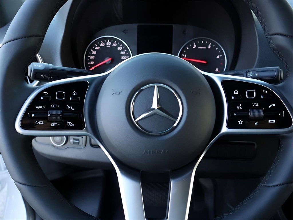 Used 2024 Mercedes-Benz Sprinter 3500 image 31