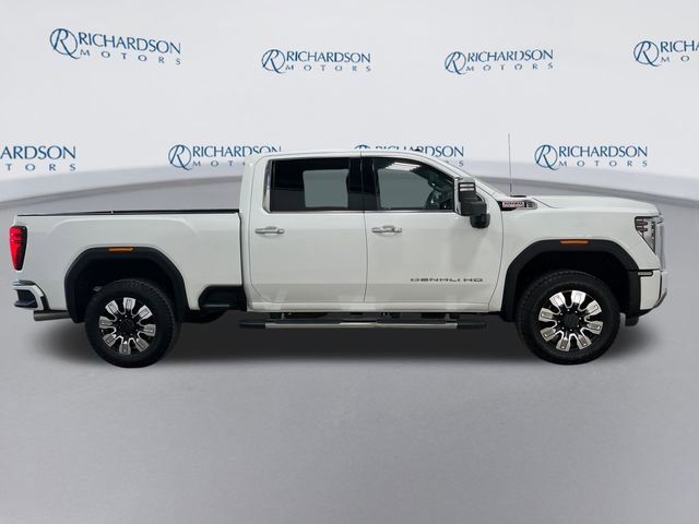 Used 2024 GMC Sierra 2500 Denali image 6