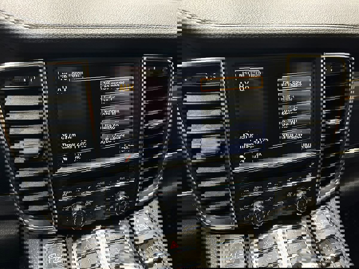 Used 2012 Porsche Panamera 4 image 27