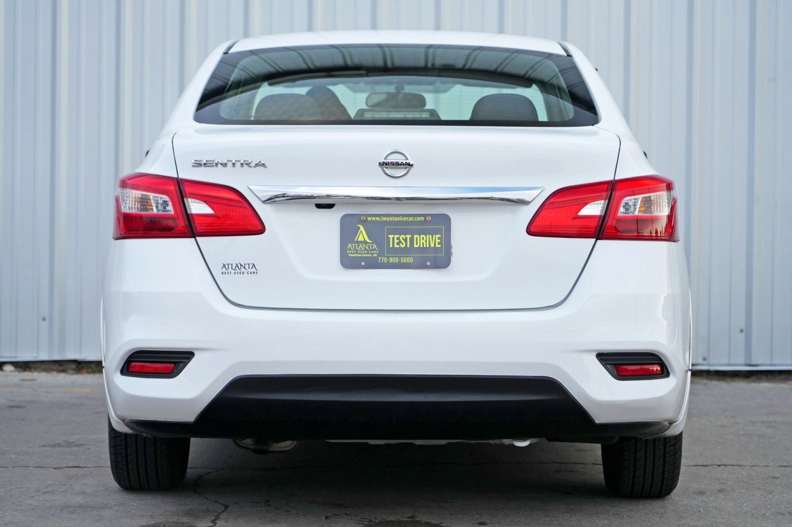 Used 2018 Nissan Sentra S image 10
