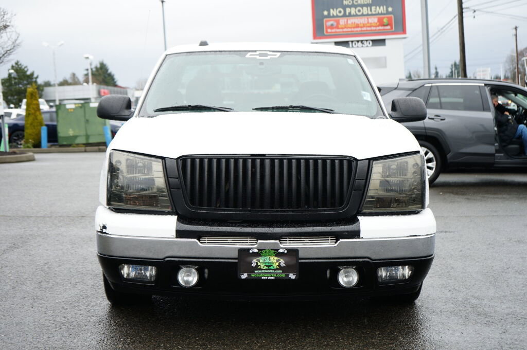 Used 2005 Chevrolet Silverado 1500 LS w/ Light Duty Power Package image 9