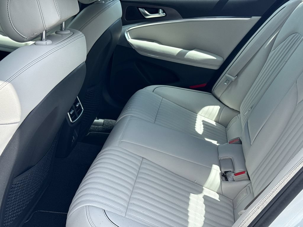 New 2026 Genesis G70 3.3T Sport Prestige RWD image 22