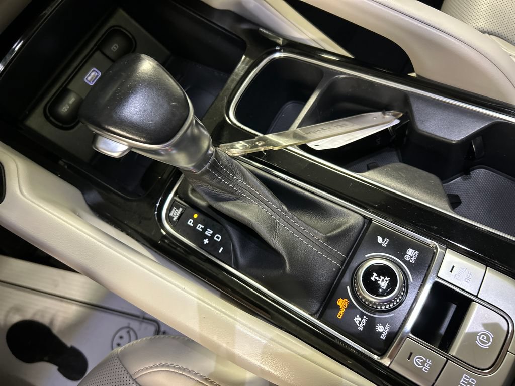 Used 2022 Kia Telluride S AWD/4WD image 18