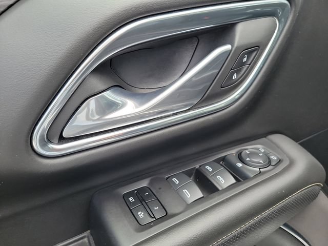 Used 2024 GMC Yukon XL SLT RWD image 19