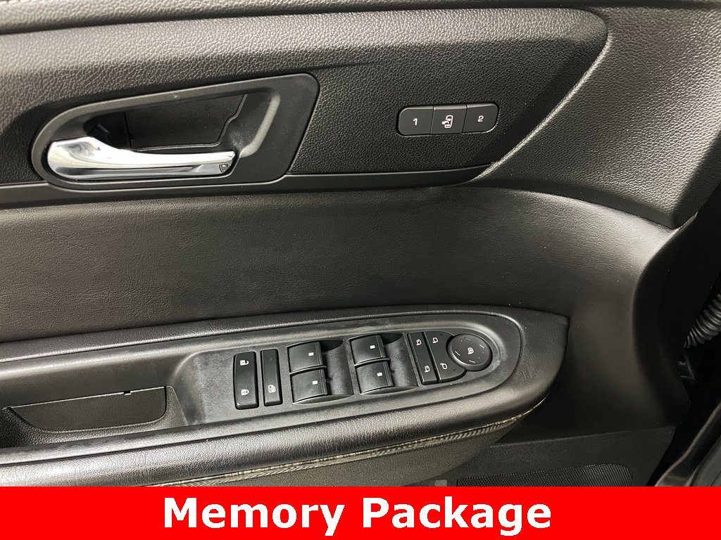 Used 2016 GMC Acadia SLT w/ Open Road Package image 9