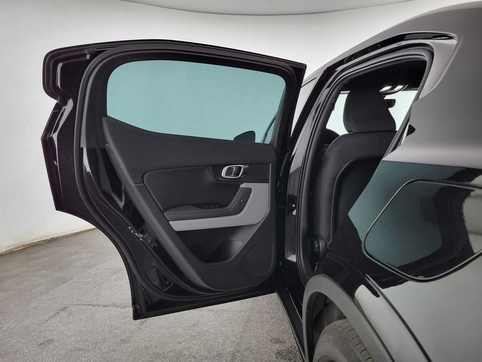 Used 2024 Polestar Polestar 2 RWD image 15