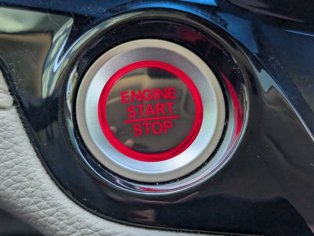 Used 2026 Honda Odyssey Elite image 31