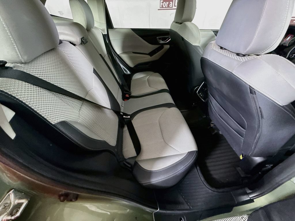 Used 2019 Subaru Forester Premium AWD/4WD image 29