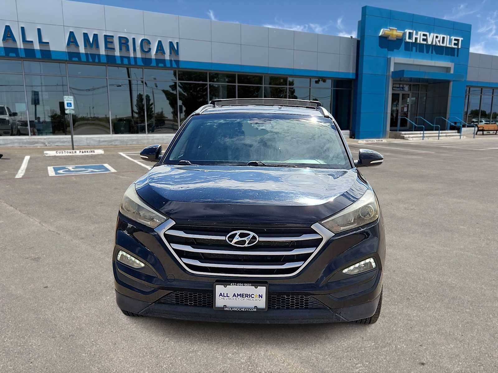 Used 2017 Hyundai Tucson SE Plus FWD image 3