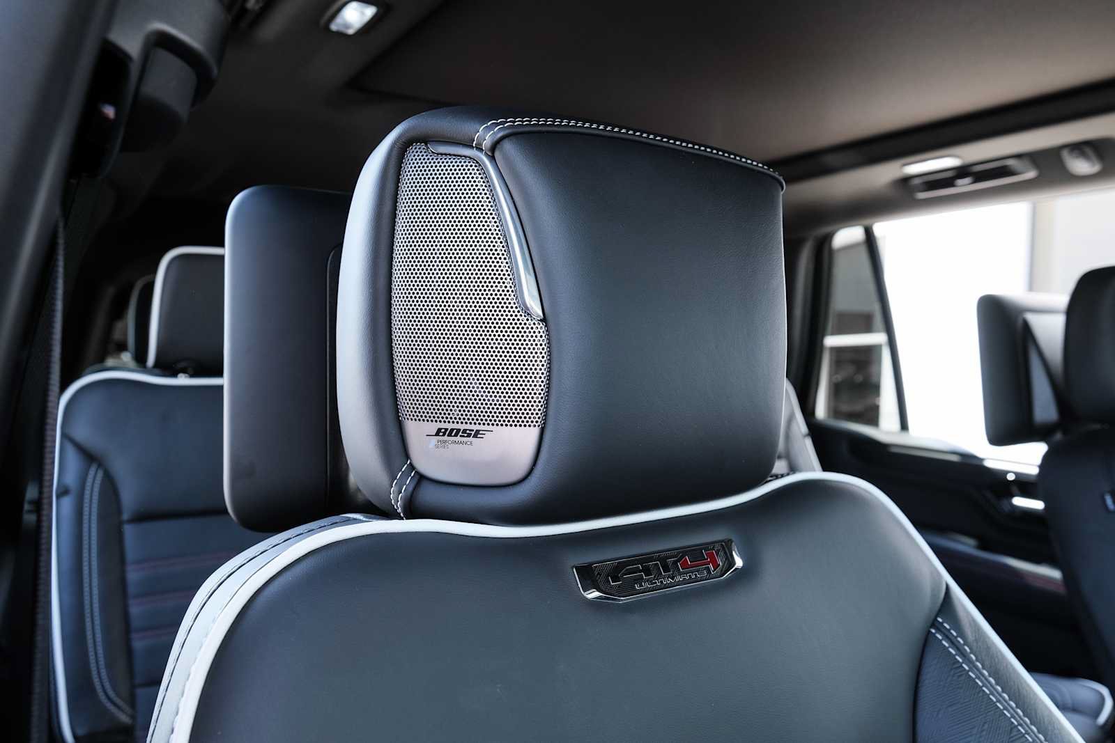 Used 2026 GMC Yukon AT4 Ultimate w/ LPO, Floor Liner Package AWD/4WD image 45