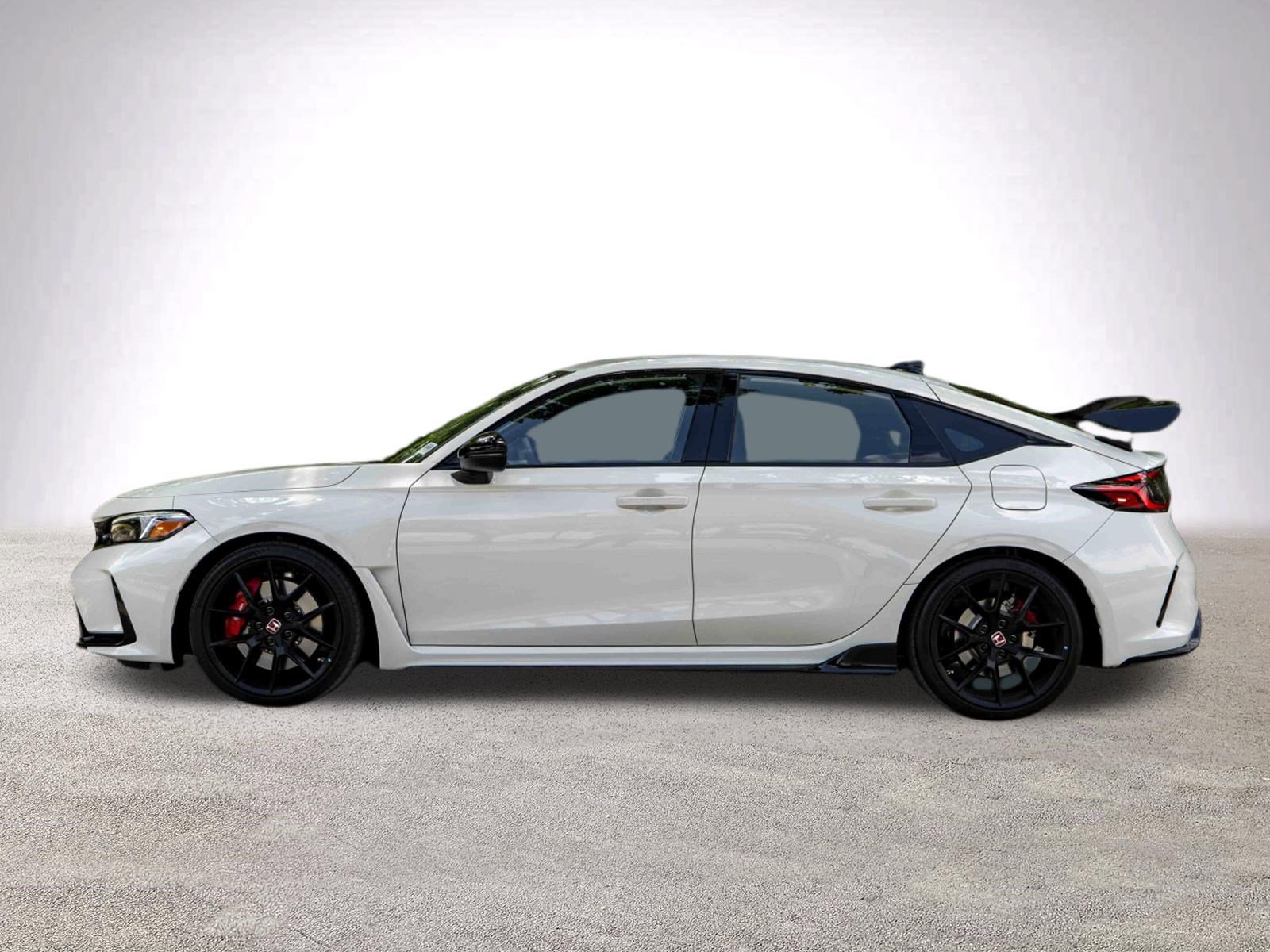 Used 2024 Honda Civic Type R image 6