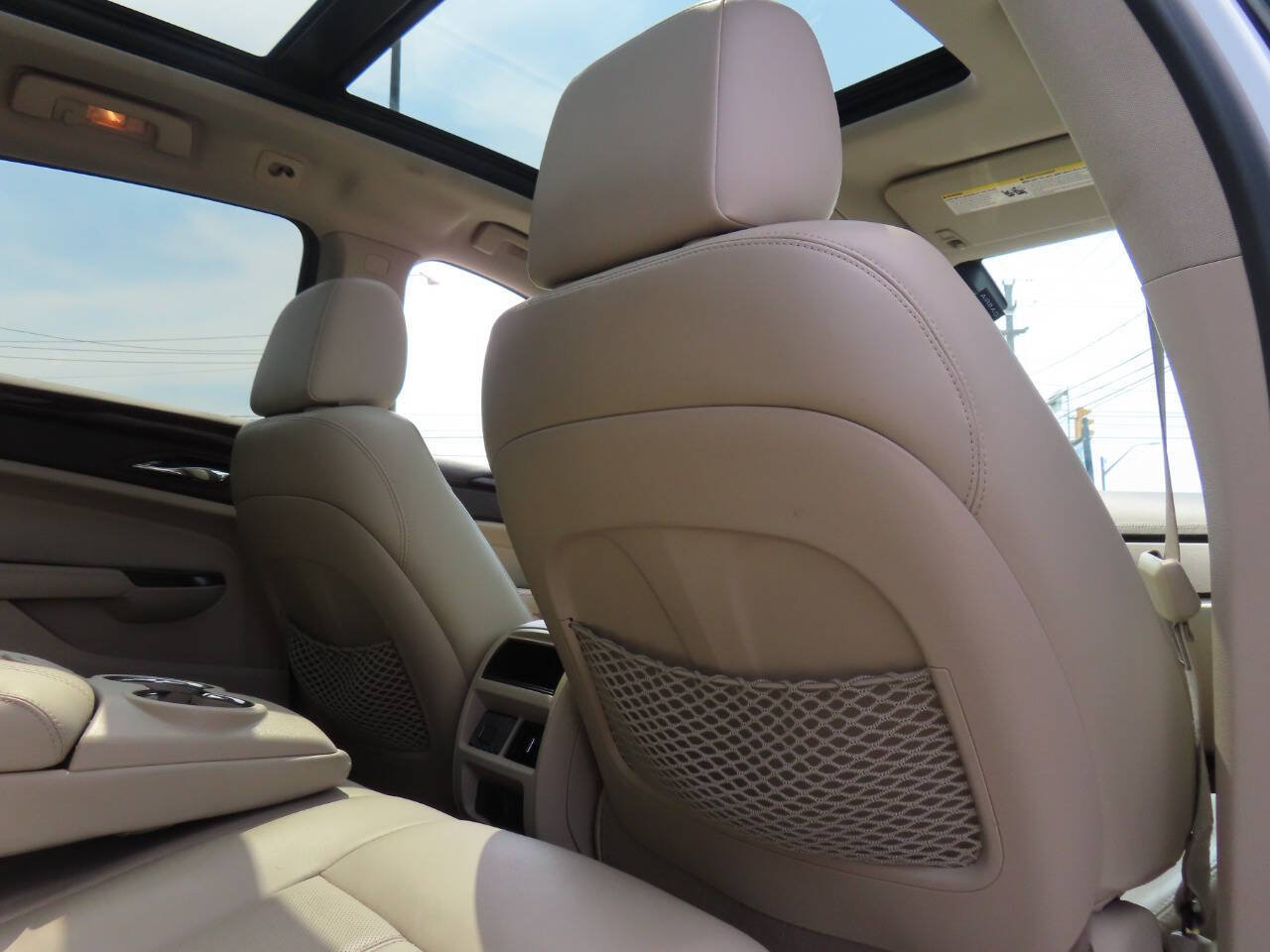 Used 2016 Cadillac SRX Luxury w/ Driver Awareness Package FWD image 38