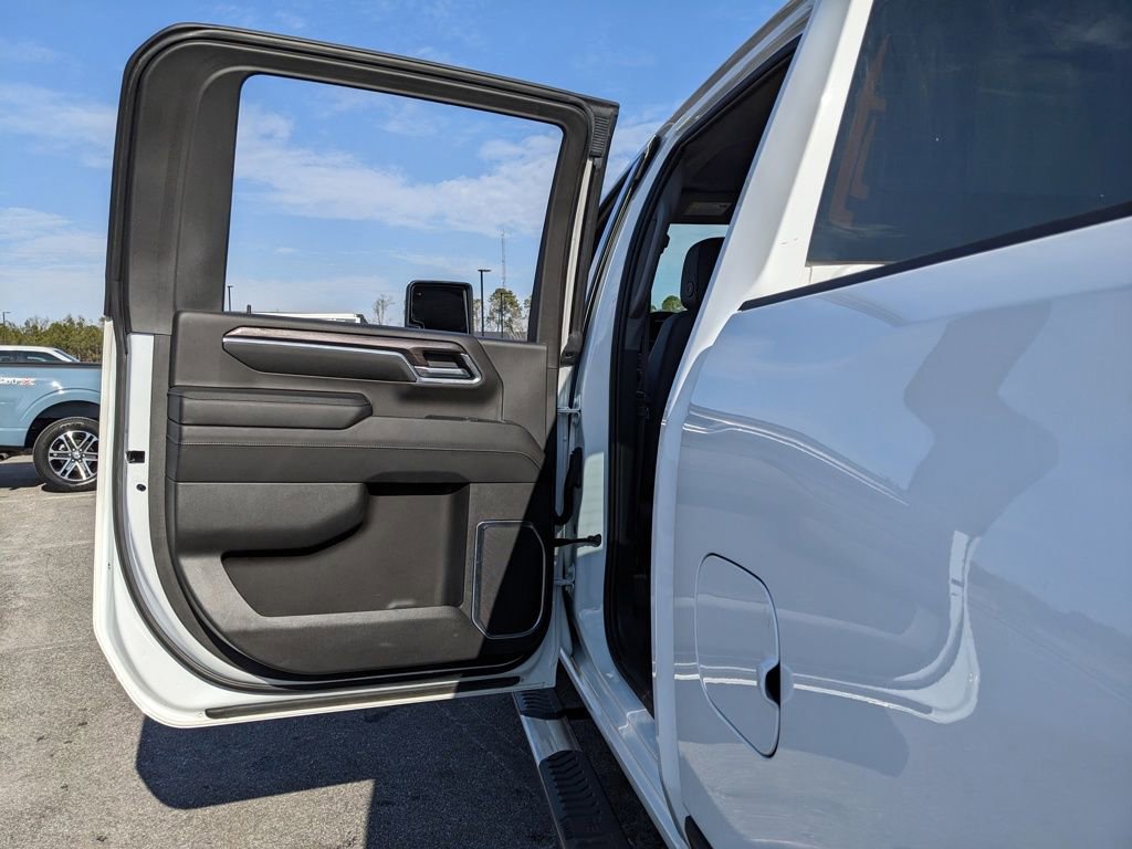 Used 2024 Chevrolet Silverado 2500 LTZ w/ LTZ Plus Package image 64