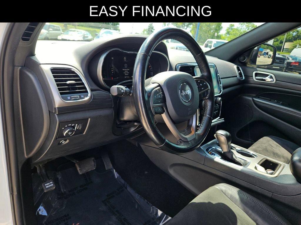 Used 2020 Jeep Grand Cherokee Altitude AWD/4WD image 19