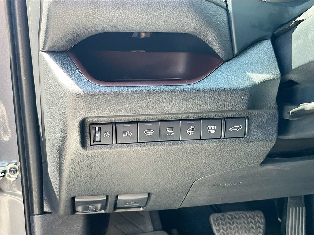 Used 2025 Toyota RAV4 Limited w/ Advanced Technology Package AWD/4WD image 10