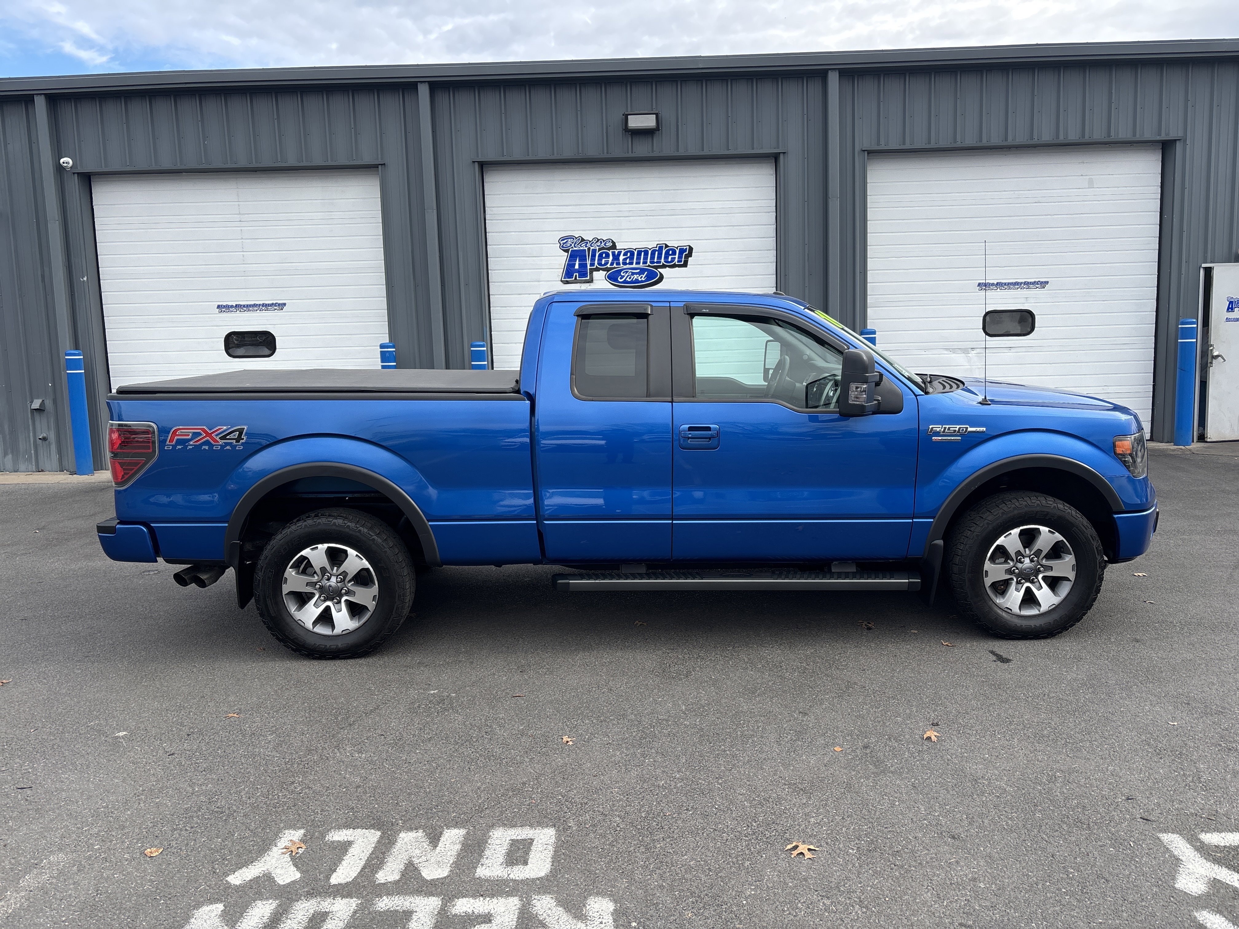 Used 2014 Ford F150 FX4 w/ Equipment Group 402A Luxury image 2