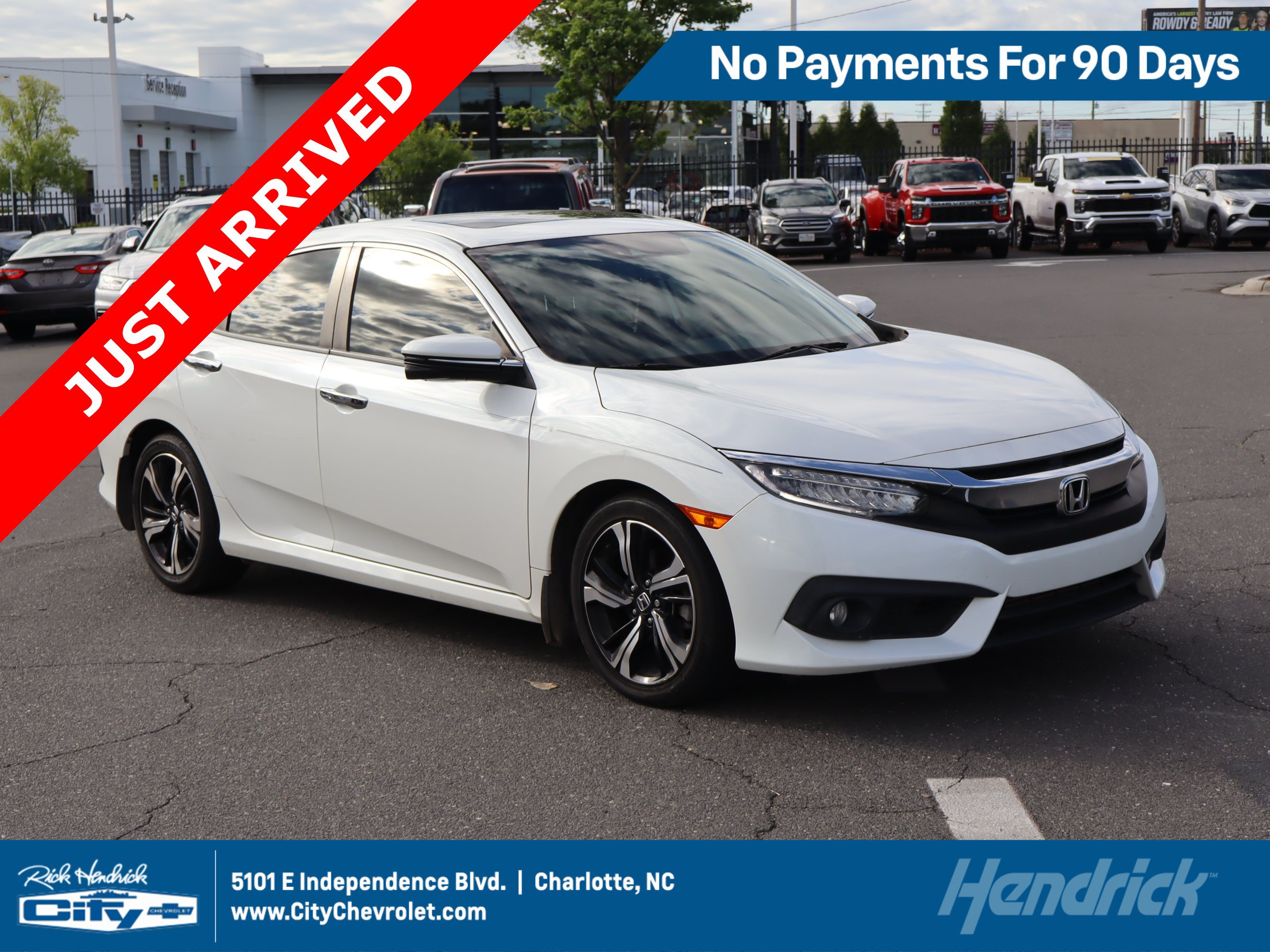 Used 2018 Honda Civic Touring image 1