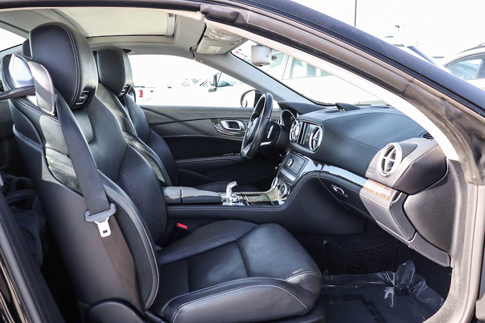 Used 2018 Mercedes-Benz SL 450 image 29