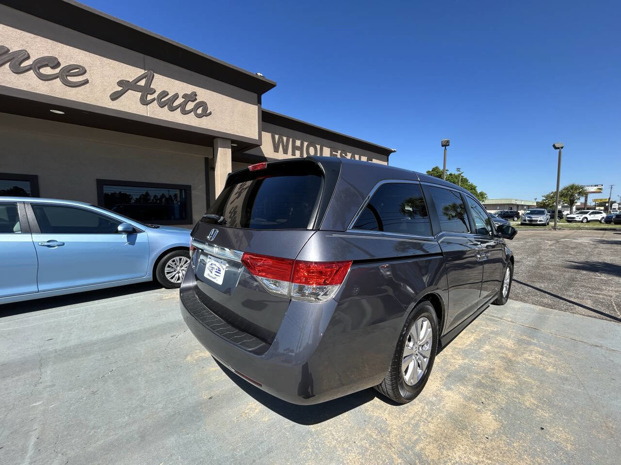 Used 2015 Honda Odyssey EX-L image 5