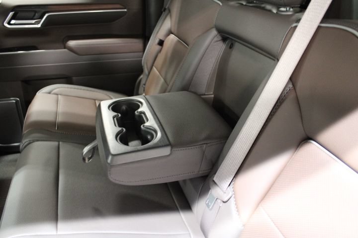 New 2026 GMC Sierra 1500 Denali w/ Denali Reserve Package AWD/4WD image 25