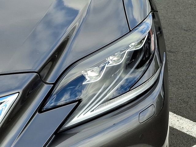 Used 2018 Lexus LS 500 AWD image 9