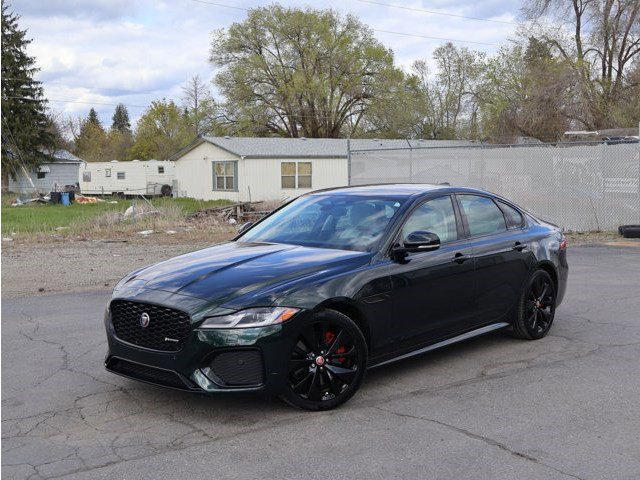 Used 2023 Jaguar XF R-Dynamic SE image 1