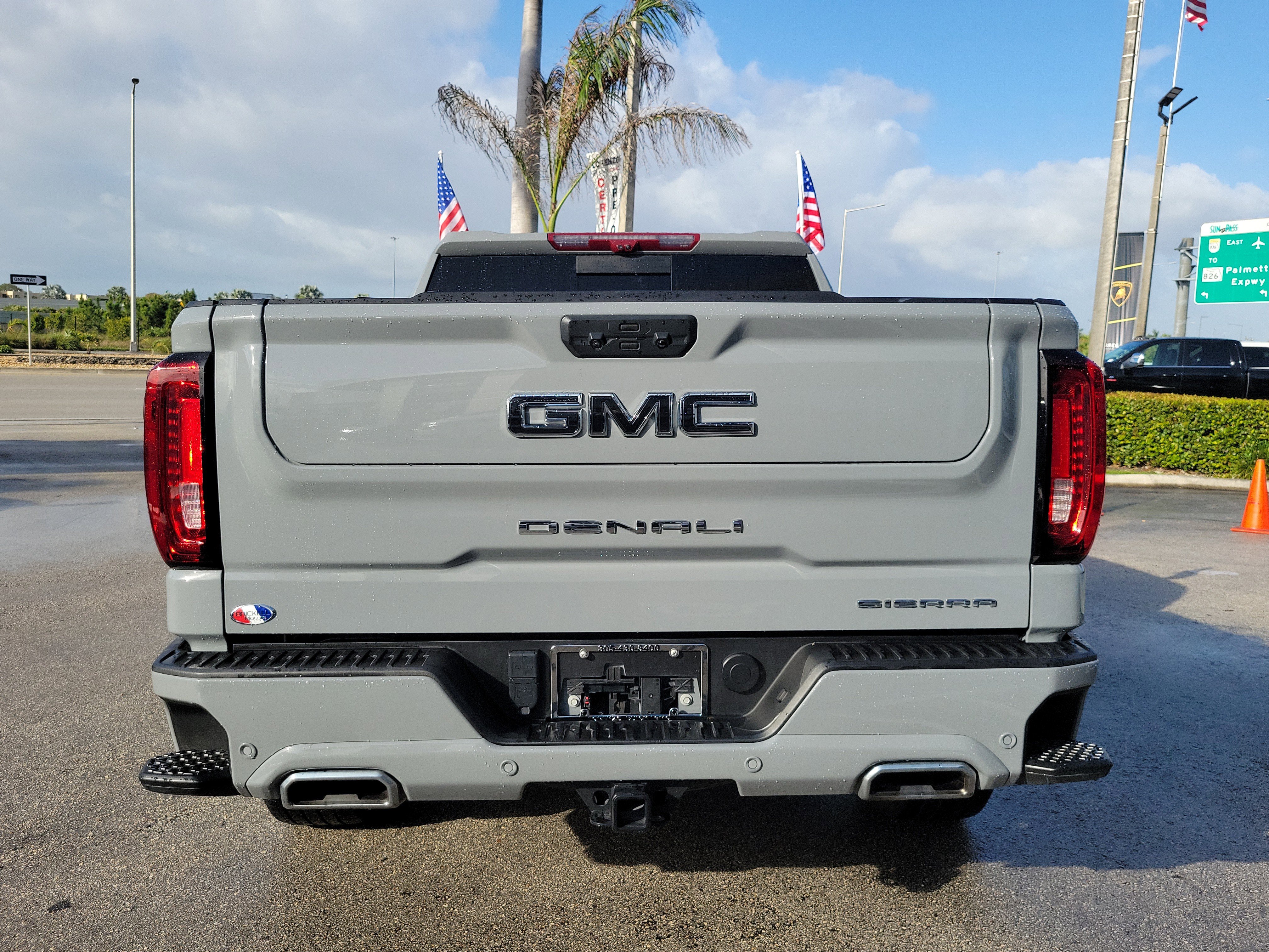 Used 2024 GMC Sierra 1500 Denali Ultimate image 6