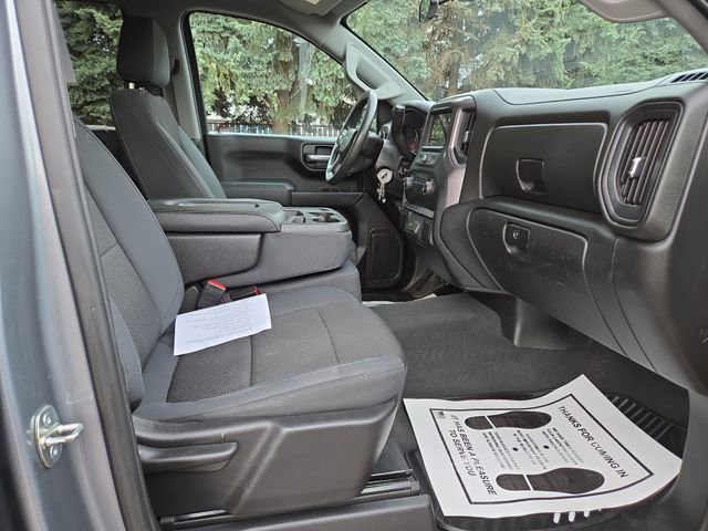 Used 2019 Chevrolet Silverado 1500 Custom Trail Boss w/ Custom Convenience Package AWD/4WD image 32