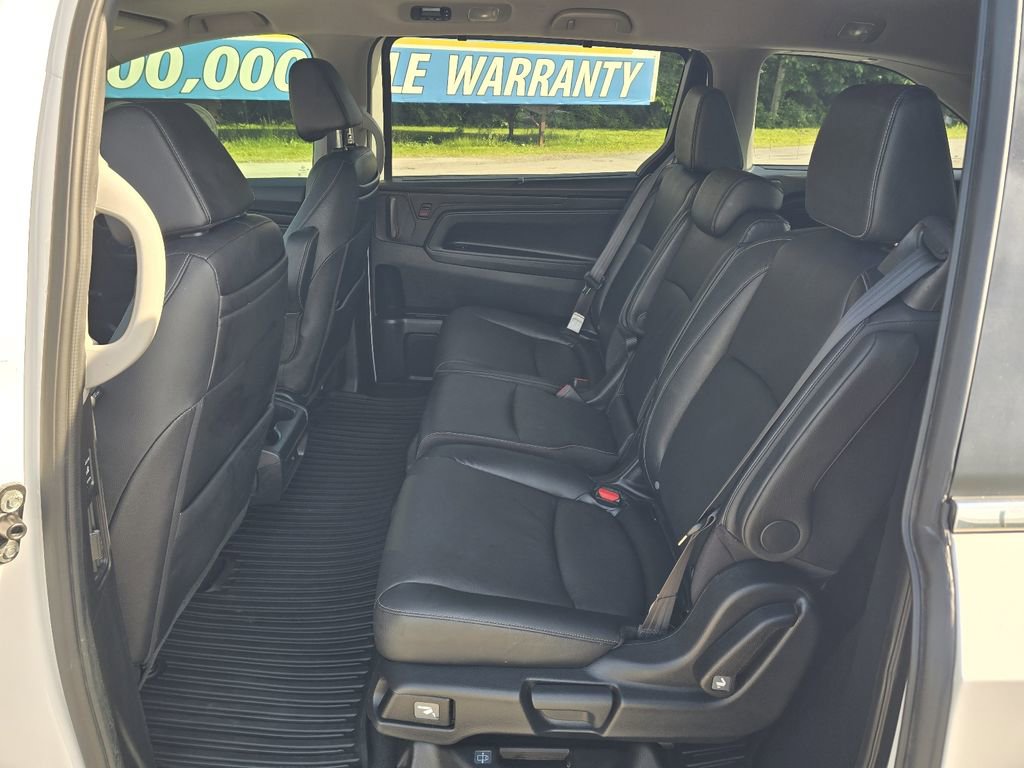 Used 2023 Honda Odyssey Touring image 12
