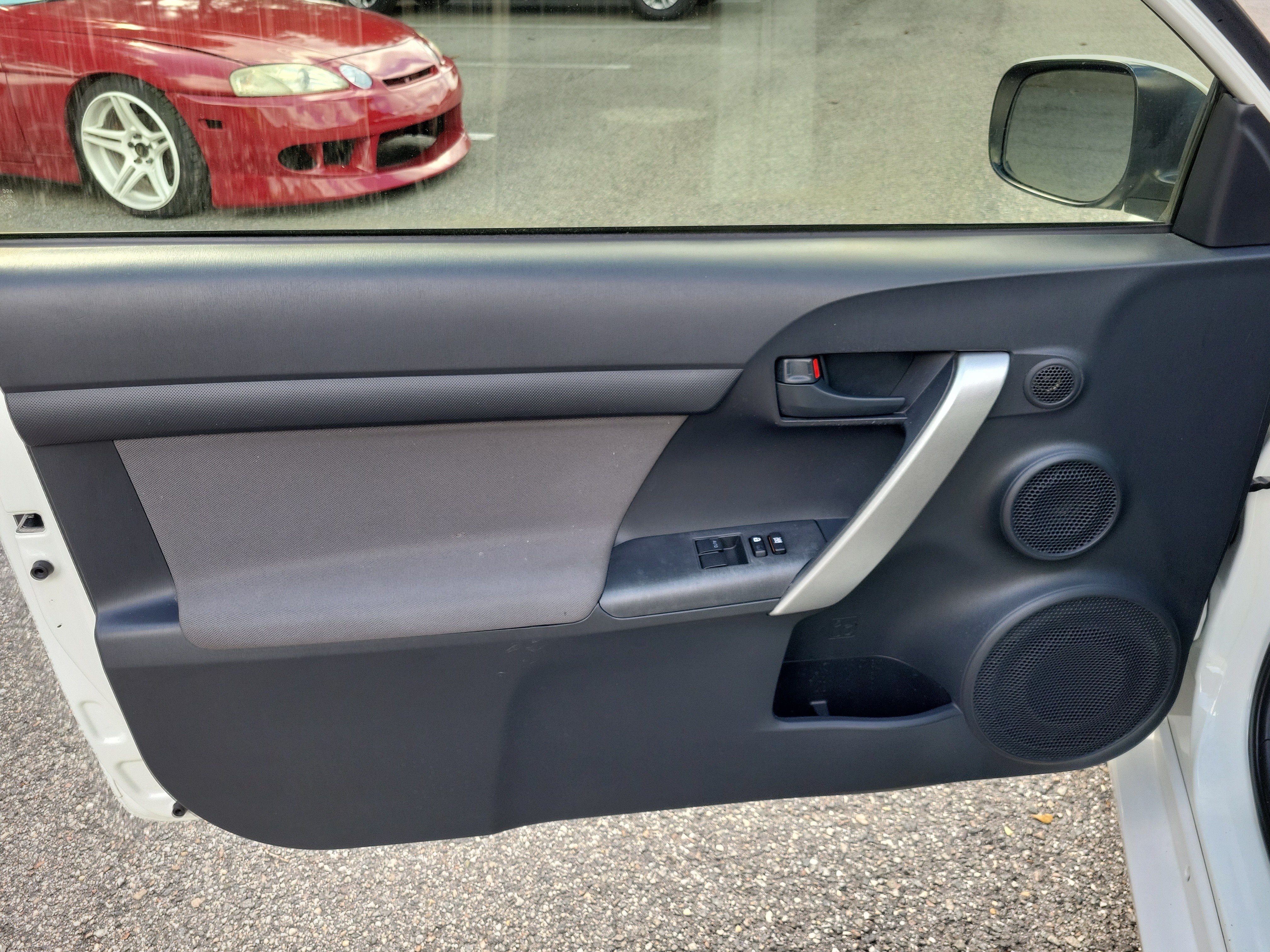 Used 2015 Scion tC FWD image 10