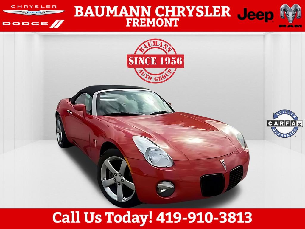 Used 2008 Pontiac Solstice Convertible w/ Premium Package image 1