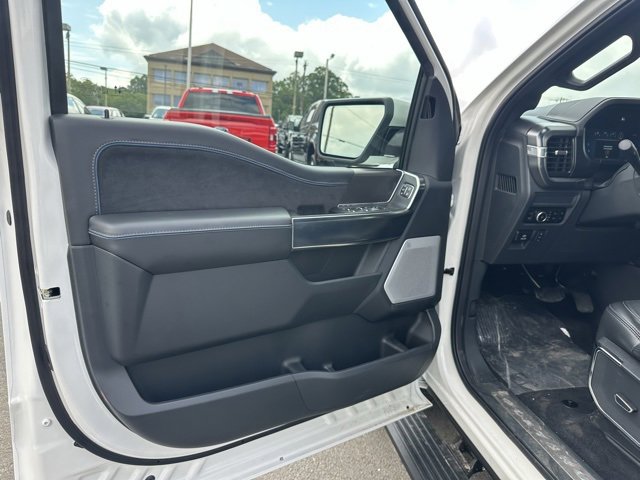 New 2025 Ford F150 Platinum w/ Equipment Group 702A High image 16