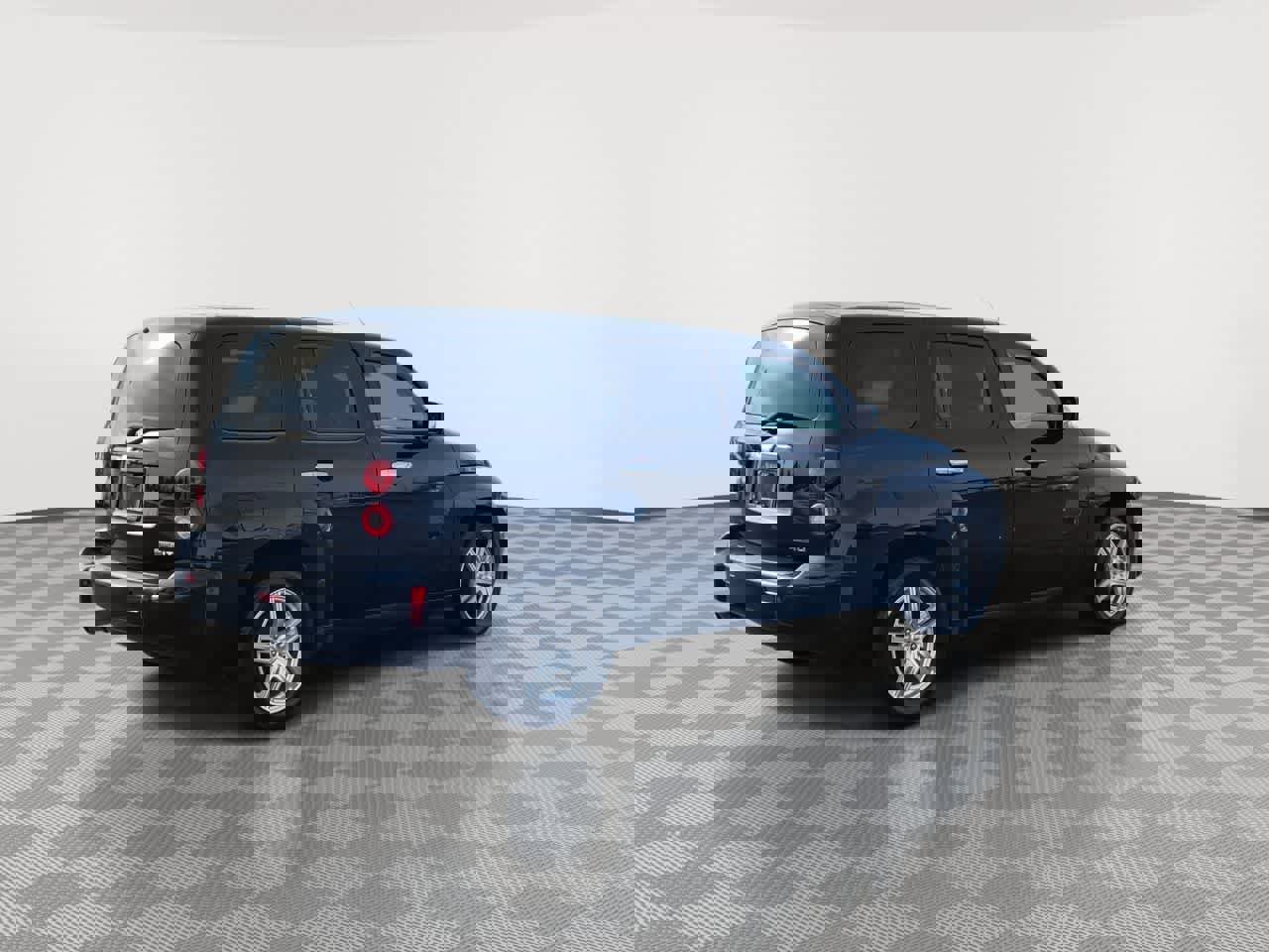 Used 2010 Chevrolet HHR LT image 8